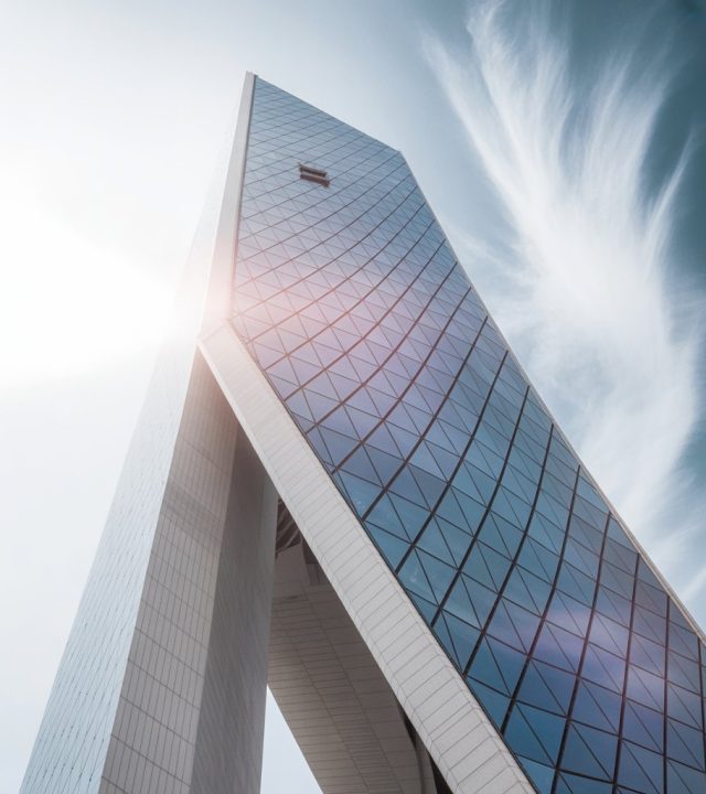 a photograph of a sleek modern skyscrape irnrhg urripump sv024g bt cutfwsr6lqm1yatysgq